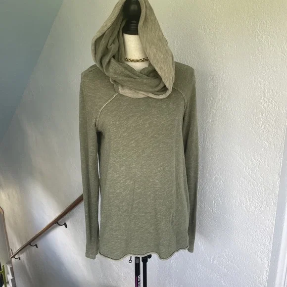 Free People BEACH Heather Green Cotton Long Sleeve Cowl Neck Pullover Size M - Picture 2 of 9